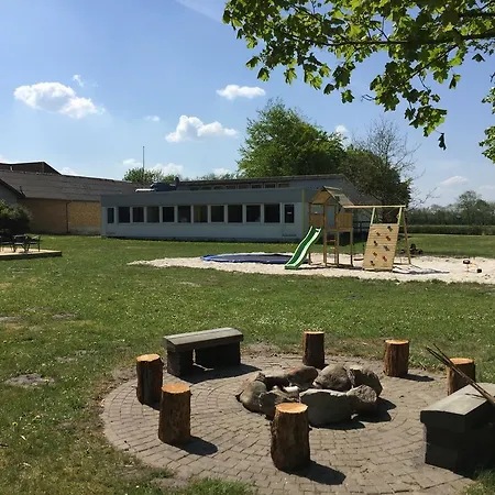 Nyaraló Hestkaer Family